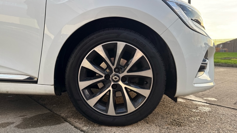 Used Renault Clio 2019 for sale - 76773380: Photo 20