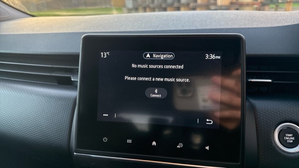 Used Renault Clio 2019 for sale - 76773380: Photo 24