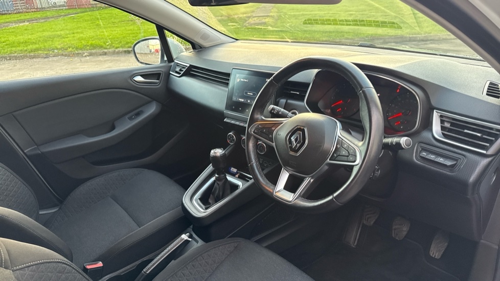 Used Renault Clio 2019 for sale - 76773380: Photo 9