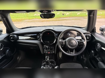 Used MINI Hatch 2022 for sale - 76544508: Photo