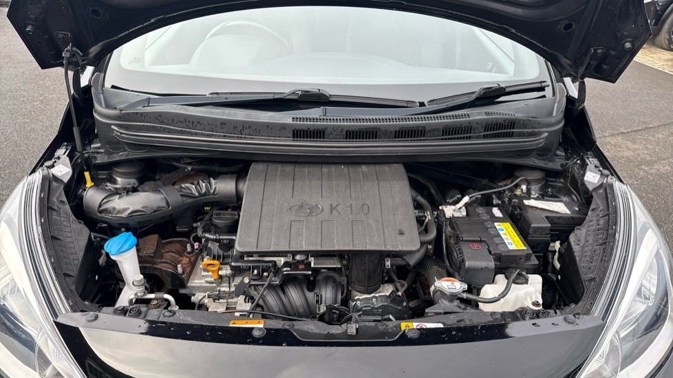 Used Hyundai i10 2018 for sale - 76321888: Photo 16