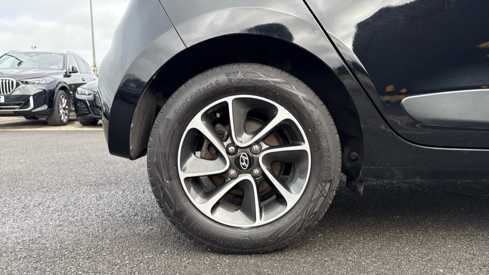 Used Hyundai i10 2018 for sale - 76321888: Photo 19