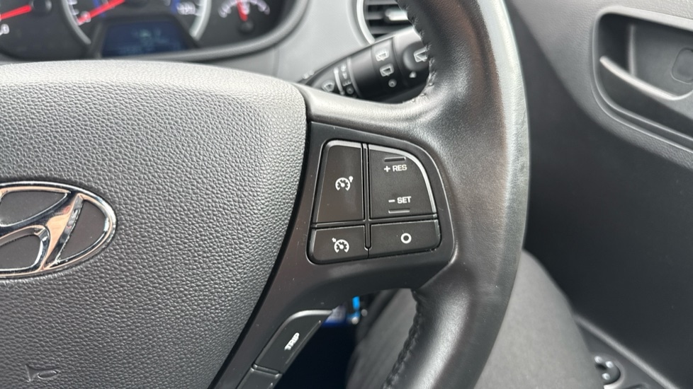Used Hyundai i10 2018 for sale - 76321888: Photo 21
