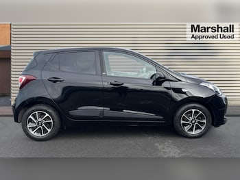 Used Hyundai i10 2018 for sale - 76321888: Photo