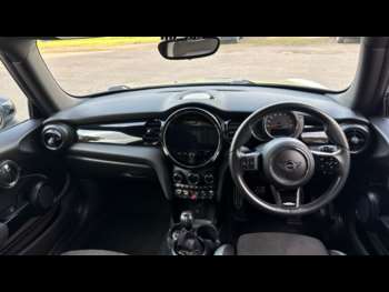 Used MINI Hatch 2021 for sale - 74732145: Photo