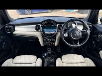 Used MINI Hatch 2021 for sale - 74437554: Photo