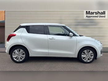 Used Suzuki Swift 2018 for sale - 76124626: Photo