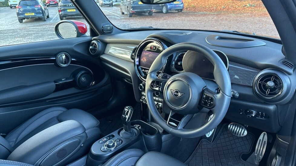 Used MINI Hatch 2024 for sale - 76552481: Photo 6