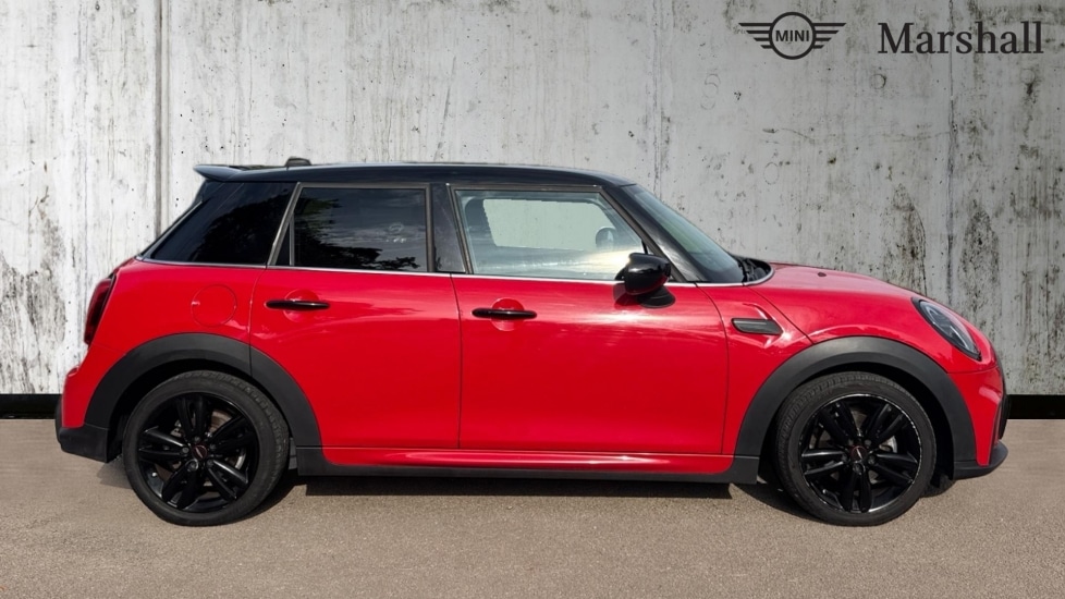 Used MINI Hatch 2022 for sale - 76033565: Photo 3