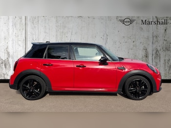 Used MINI Hatch 2022 for sale - 76033565: Photo