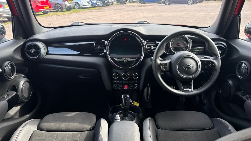 Used MINI Hatch 2022 for sale - 76033565: Photo 4