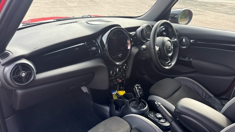 Used MINI Hatch 2022 for sale - 76033565: Photo 7