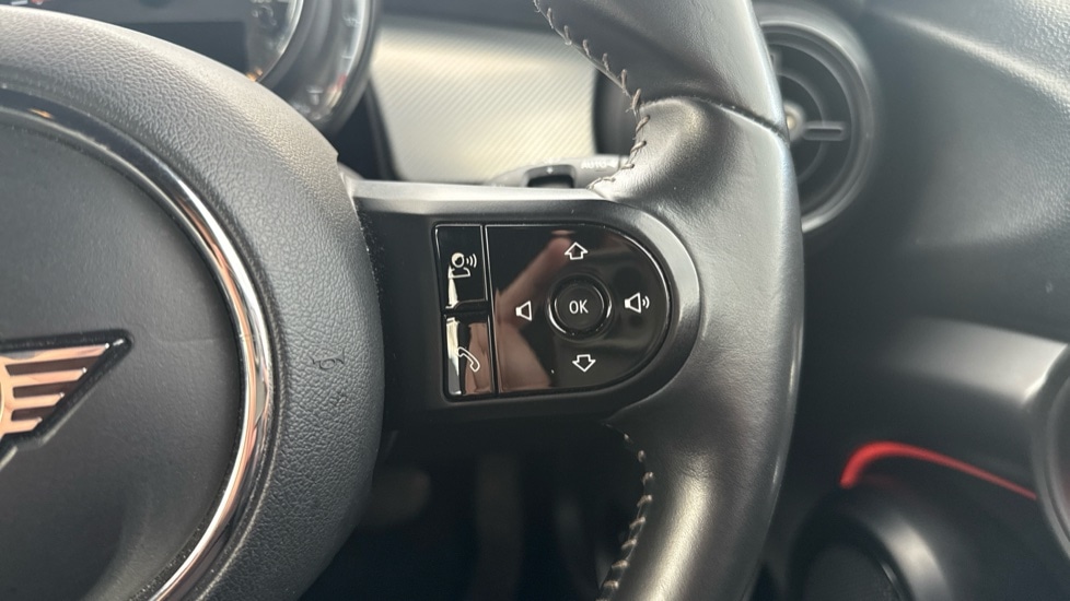 Used MINI Hatch 2022 for sale - 76289742: Photo 18