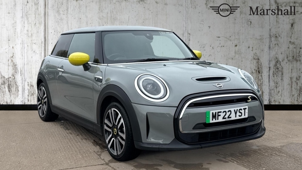 Used MINI Hatch 2022 for sale - 76140461: Photo 1