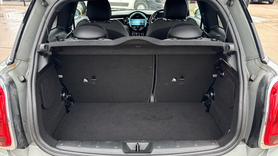 Used MINI Hatch 2022 for sale - 76140461: Photo 13