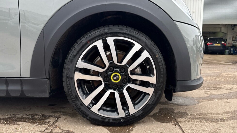 Used MINI Hatch 2022 for sale - 76140461: Photo 14