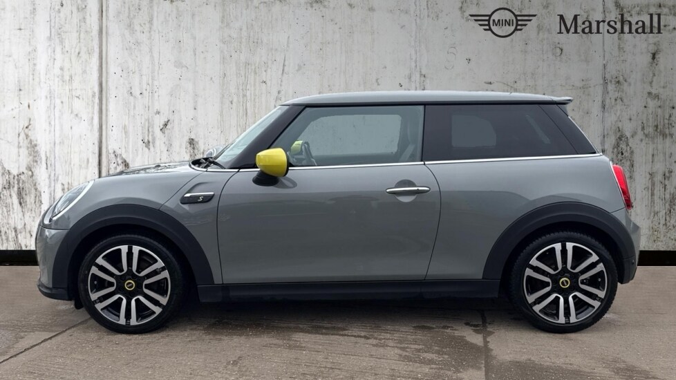 Used MINI Hatch 2022 for sale - 76140461: Photo 24