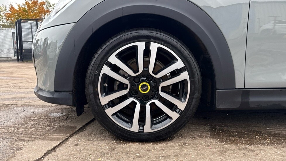 Used MINI Hatch 2022 for sale - 76140461: Photo 25