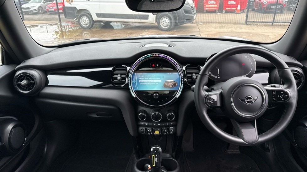 Used MINI Hatch 2022 for sale - 76140461: Photo 4