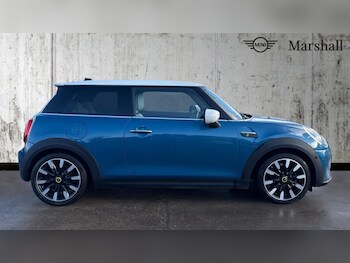 Used MINI Hatch 2022 for sale - 76452300: Photo