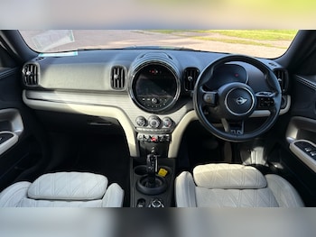 Used MINI Countryman 2021 for sale - 76008108: Photo