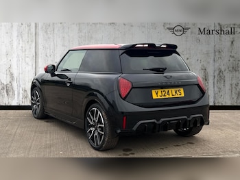 Used MINI Cooper 2024 for sale - 77042881: Photo