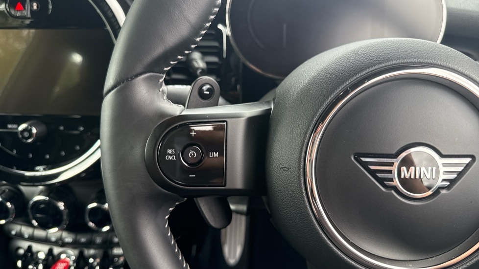 Used MINI Hatch 2023 for sale - 76937495: Photo 17