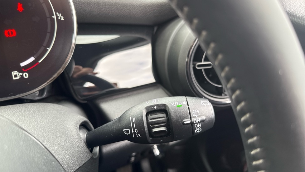 Used MINI Hatch 2023 for sale - 76937495: Photo 30