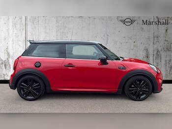 Used MINI Hatch 2023 for sale - 76937495: Photo