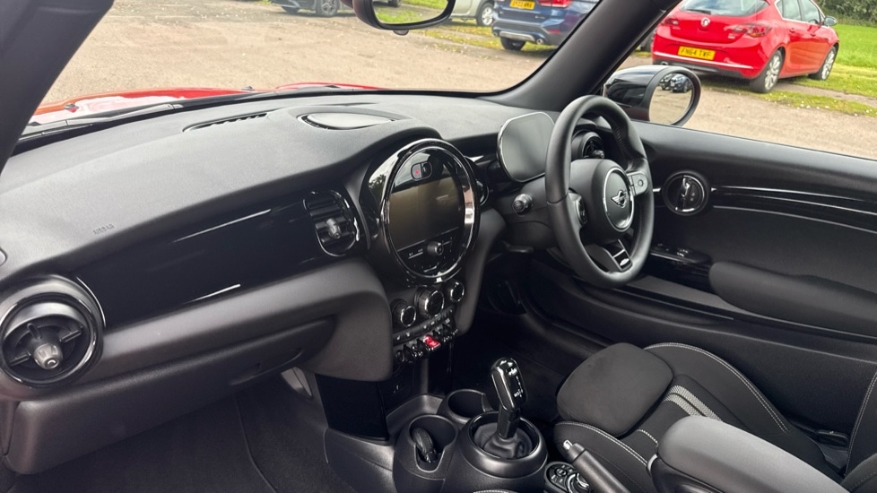 Used MINI Hatch 2023 for sale - 76937495: Photo 7