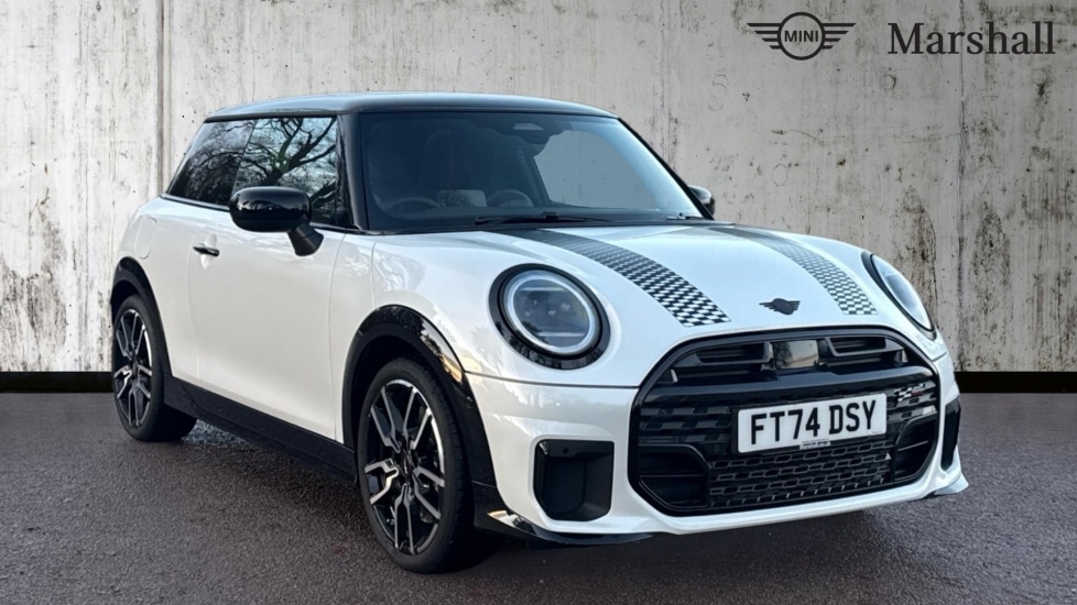 Used MINI Cooper 2024 for sale - 76630162: Photo 1