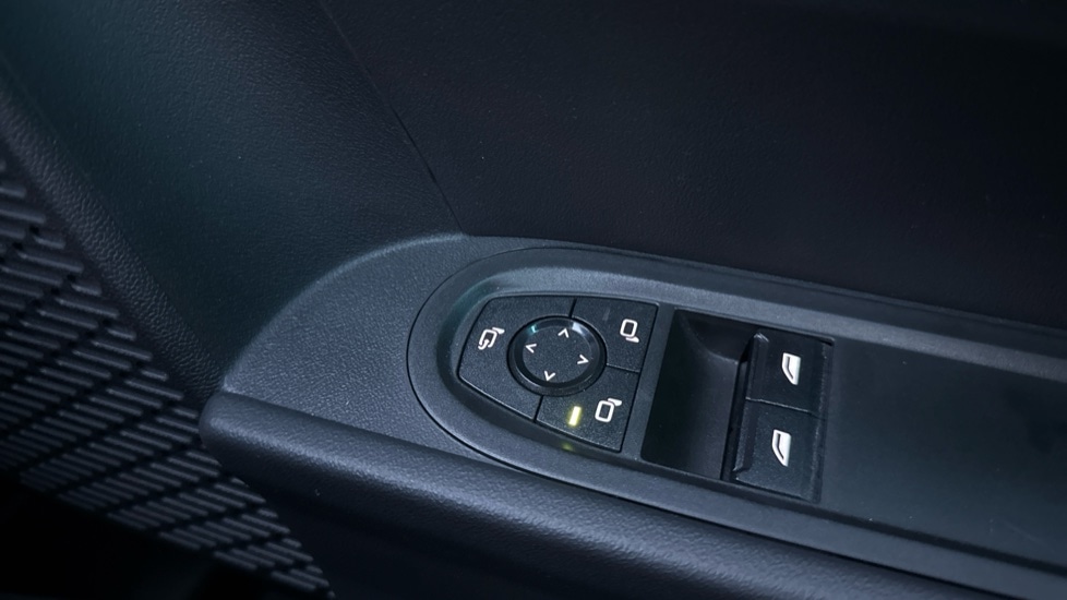 Used MINI Cooper 2024 for sale - 76630162: Photo 31