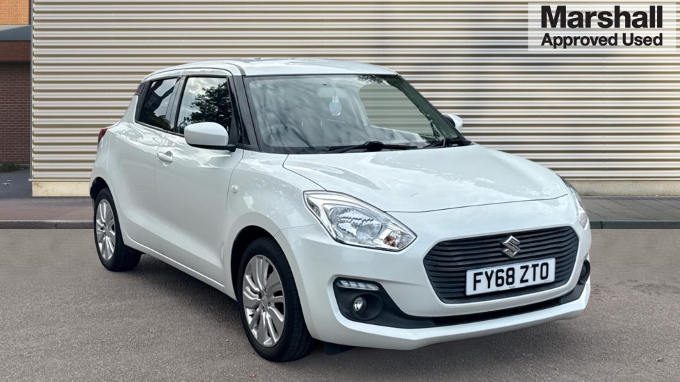 Used Suzuki Swift 2018 for sale - 76442103: Photo 1