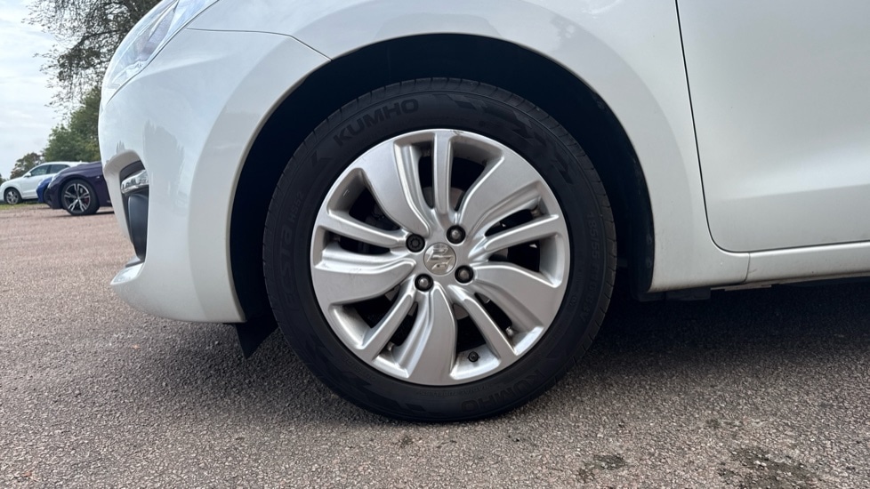 Used Suzuki Swift 2018 for sale - 76442103: Photo 17