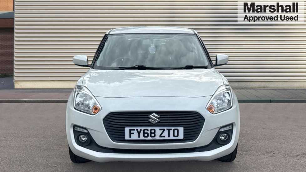 Used Suzuki Swift 2018 for sale - 76442103: Photo 8