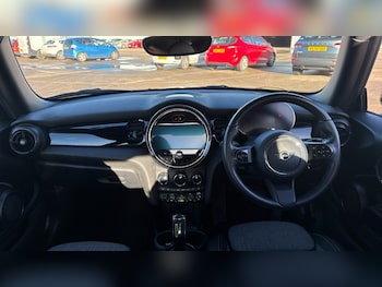 Used MINI Hatch 2022 for sale - 76684268: Photo