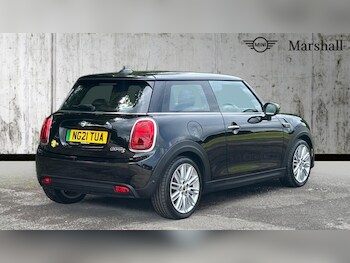 Used MINI Hatch 2021 for sale - 75934703: Photo