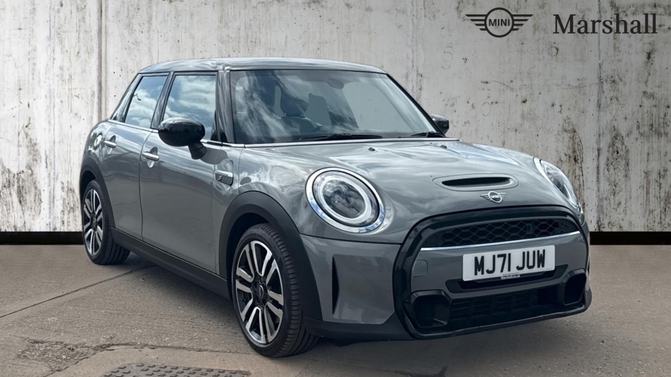 Used MINI Hatch 2021 for sale - 76154959: Photo 1