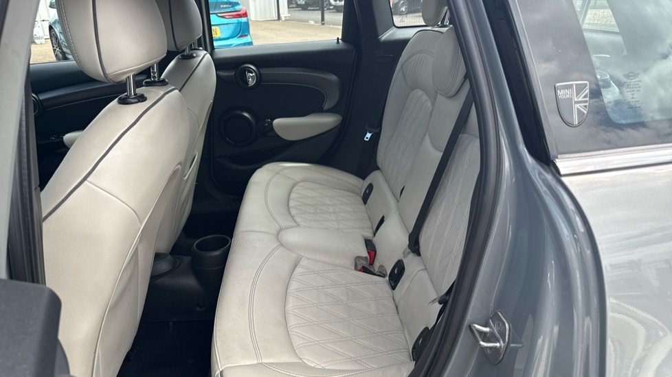 Used MINI Hatch 2021 for sale - 76154959: Photo 12