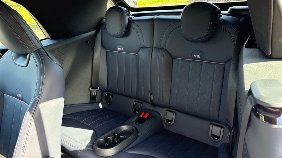 Used MINI Cooper 2025 for sale - 76104071: Photo 12