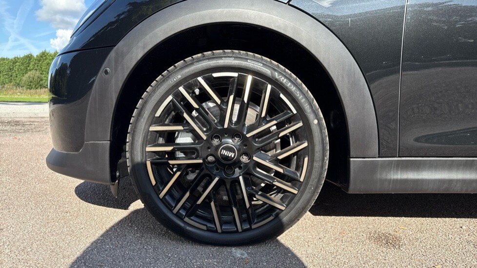 Used MINI Cooper 2025 for sale - 76104071: Photo 25