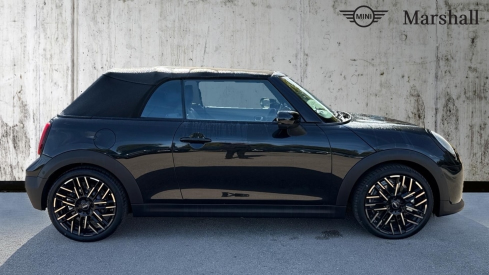 Used MINI Cooper 2025 for sale - 76104071: Photo 3