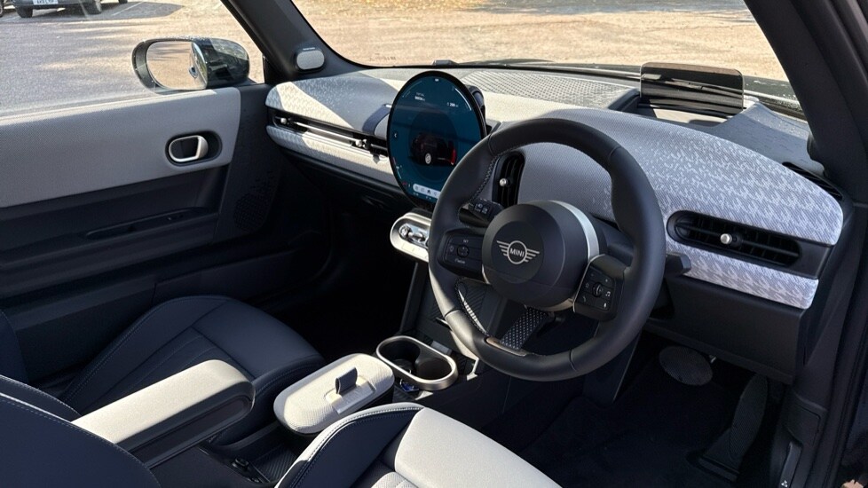 Used MINI Cooper 2025 for sale - 76104071: Photo 6