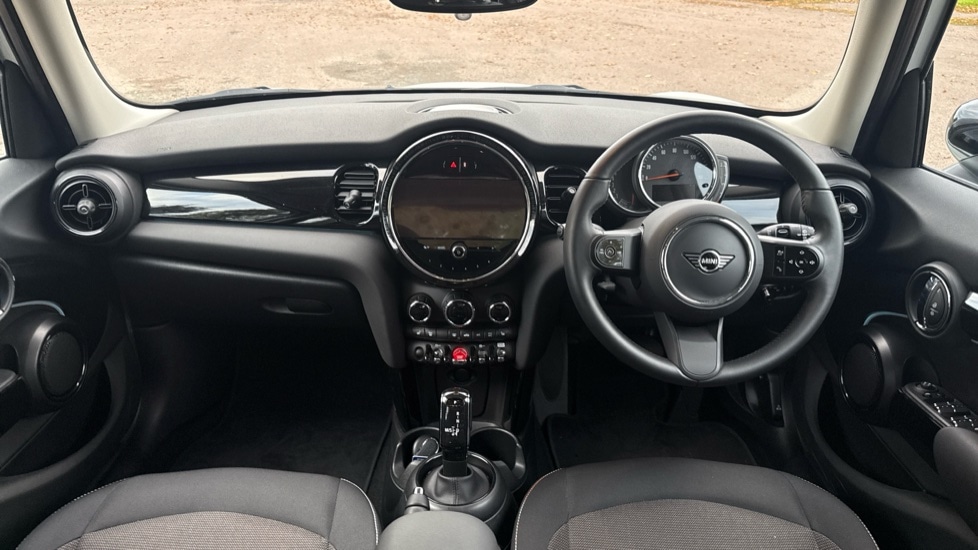 Used MINI Hatch 2022 for sale - 76696558: Photo 4