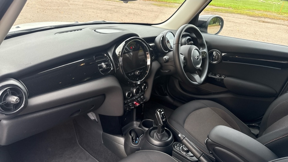 Used MINI Hatch 2022 for sale - 76696558: Photo 7