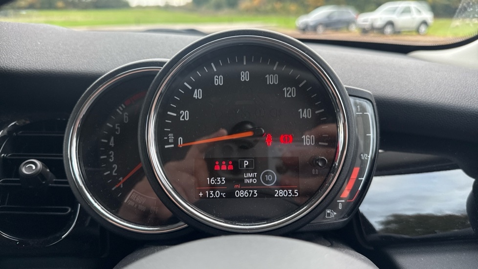 Used MINI Hatch 2022 for sale - 76696558: Photo 9