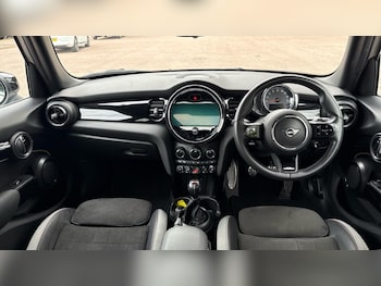 Used MINI Hatch 2022 for sale - 75605789: Photo