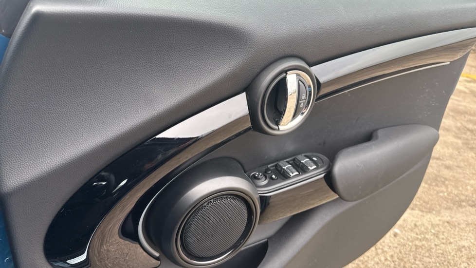 Used MINI Hatch 2022 for sale - 76888703: Photo 20