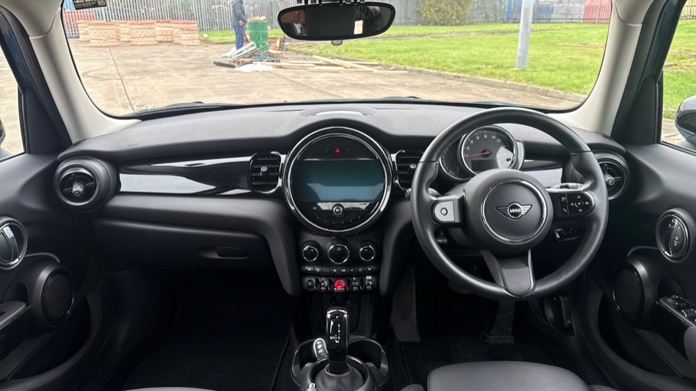 Used MINI Hatch 2022 for sale - 76888703: Photo 4