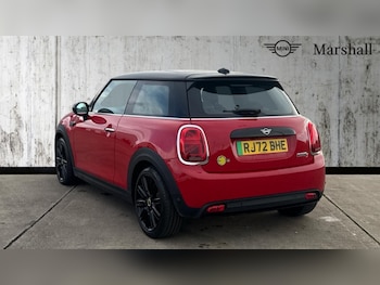 Used MINI Hatch 2022 for sale - 76874452: Photo